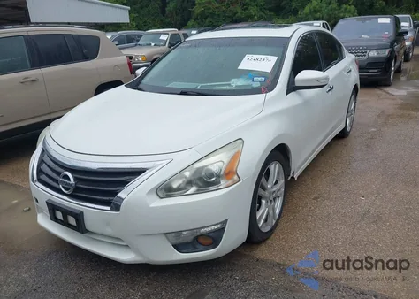2013 Nissan Altima 3.5 Sl from USA, damaged, VIN 1N4BL3AP9DN428807